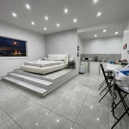 Suite Limatola Naples Extérieur photo