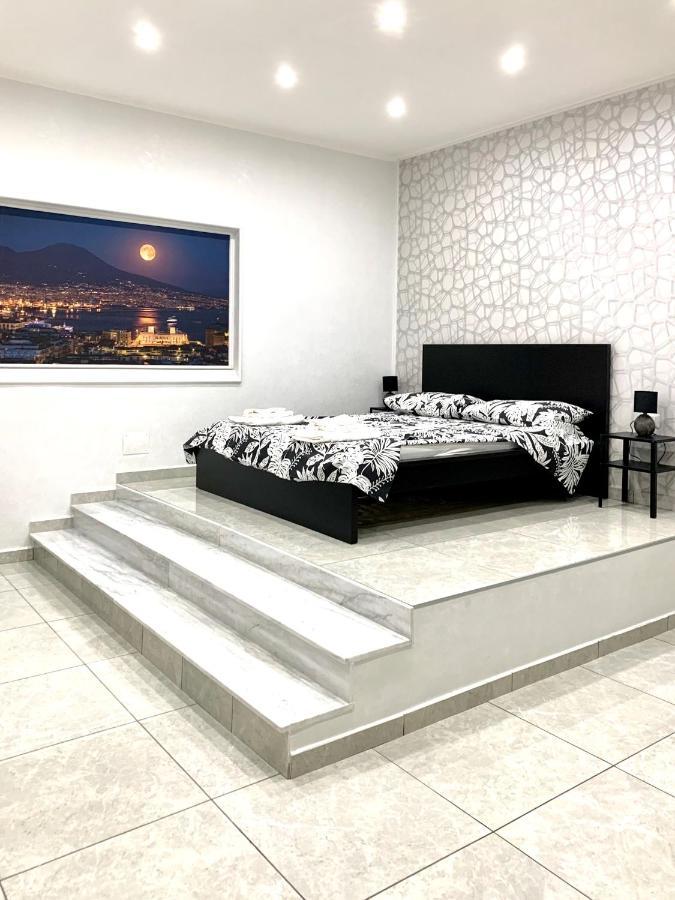 Suite Limatola Naples Extérieur photo